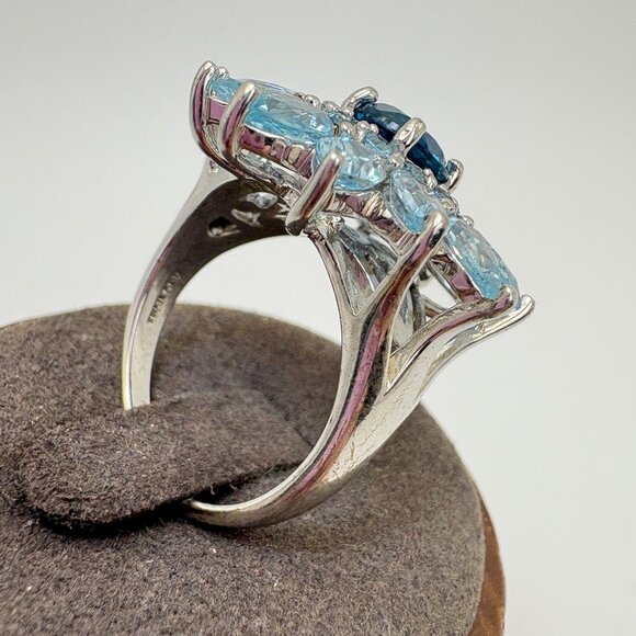 Sterling Silver 925 Pale Blue Cubic Zirconia Sunburst Design Cocktail Ring Sz 9 - Picture 2 of 12